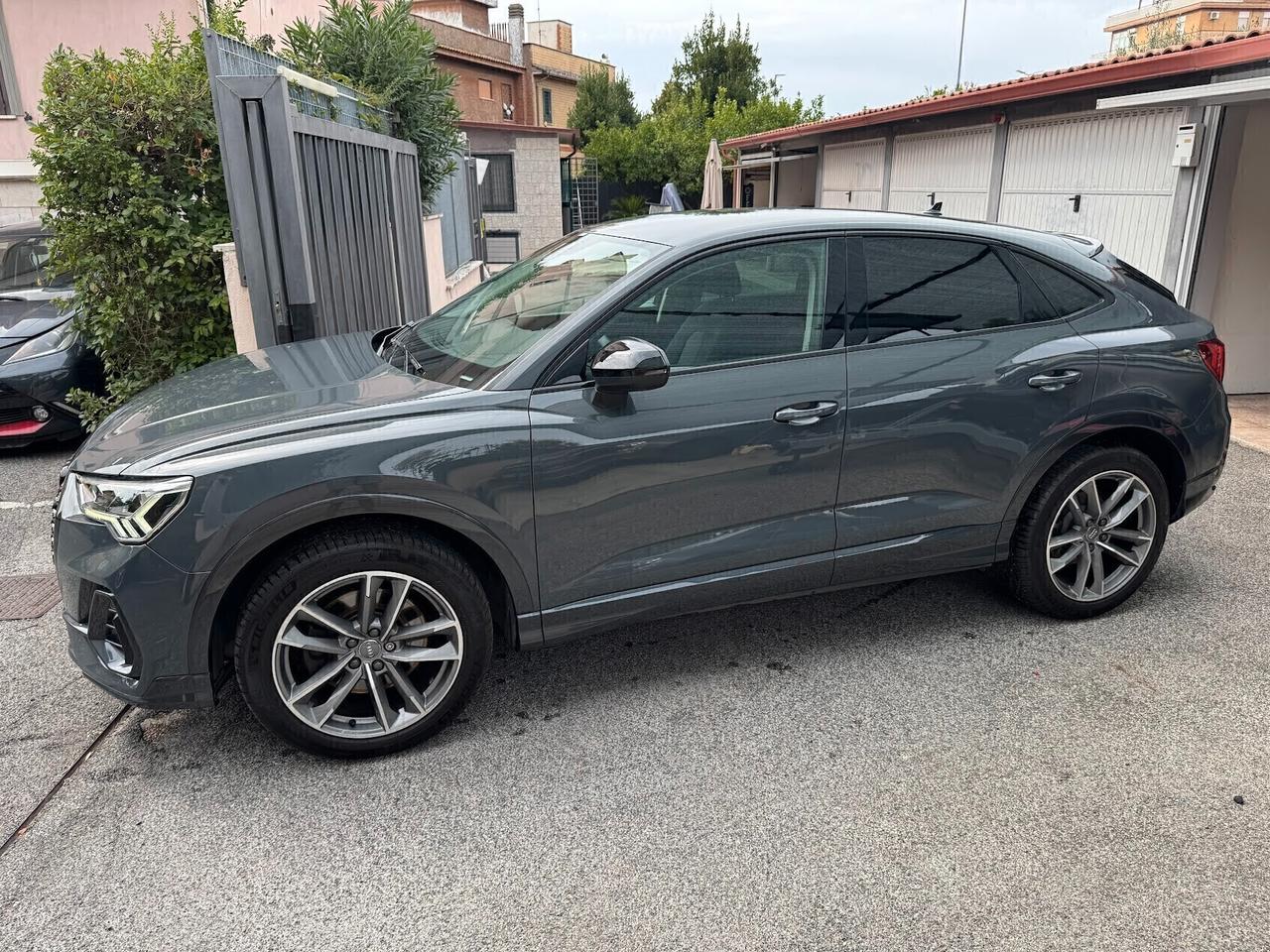Audi Q3 40 TDI quattro S tronic gancio