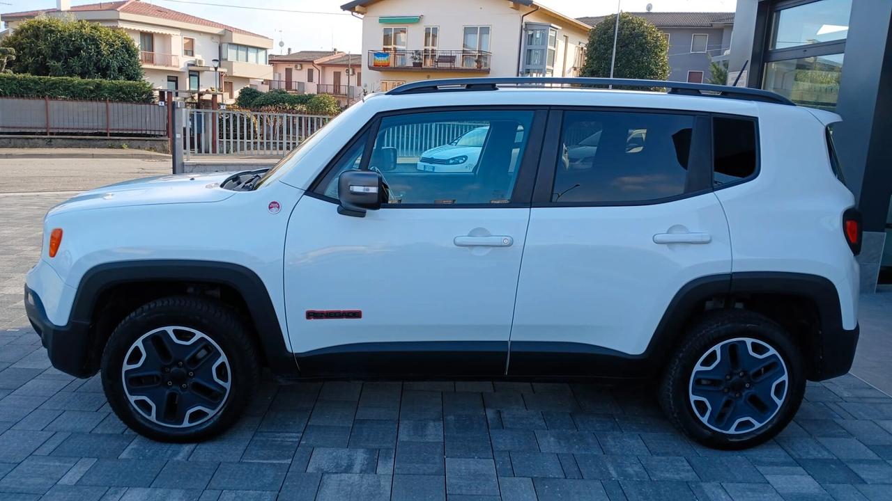 Jeep Renegade 2.0 Mjt 170CV 4WD A Trailhawk