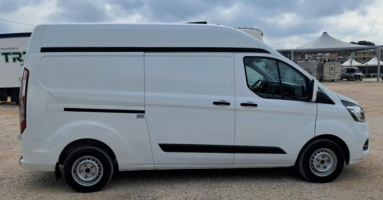 Ford Transit Custom 300 EcoBlue Hybrid 130PL Furgone Trend - coibentato con frigo -(Iva Esposta)