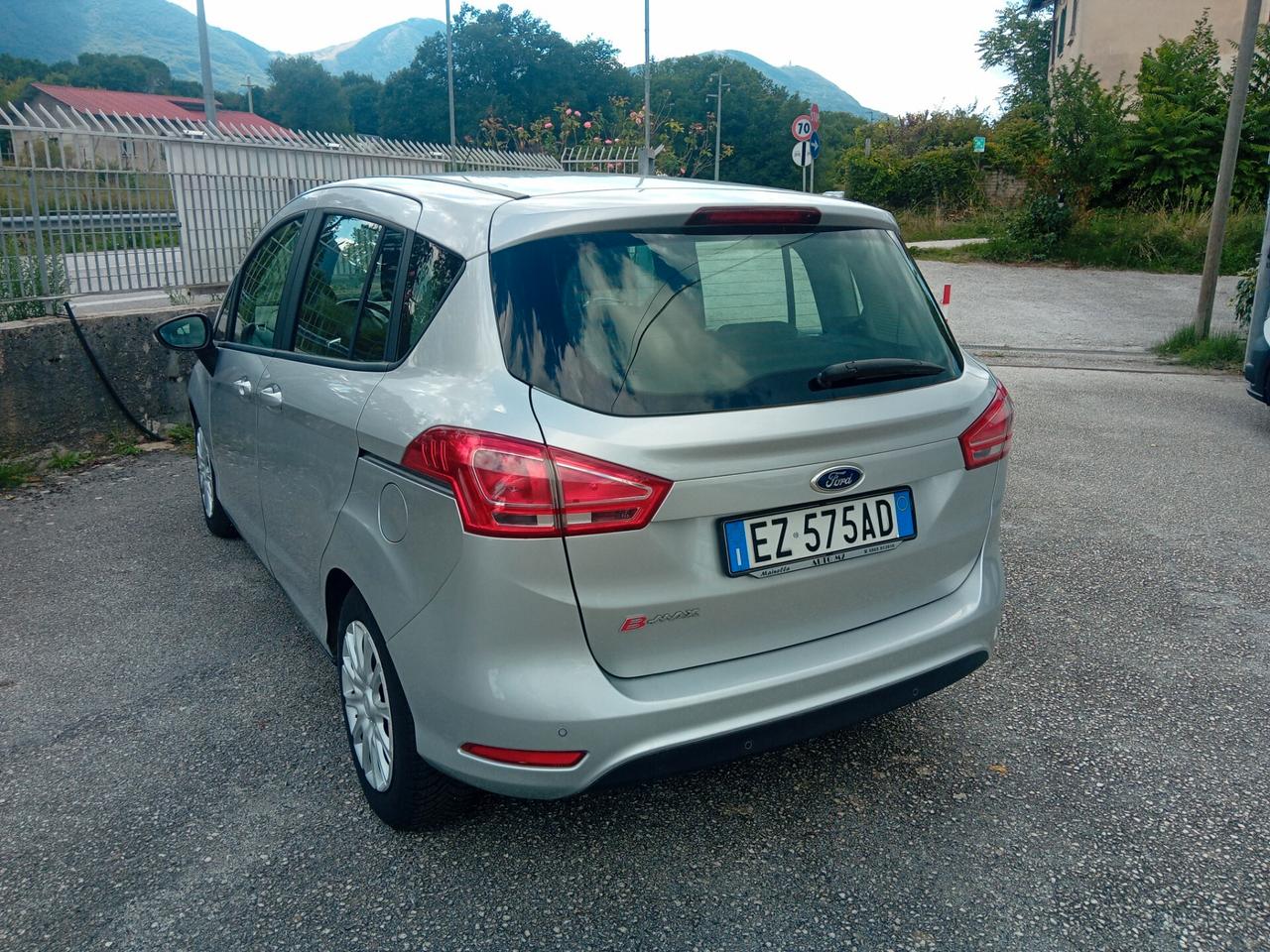 Ford B-Max 1.4 90 CV GPL Business