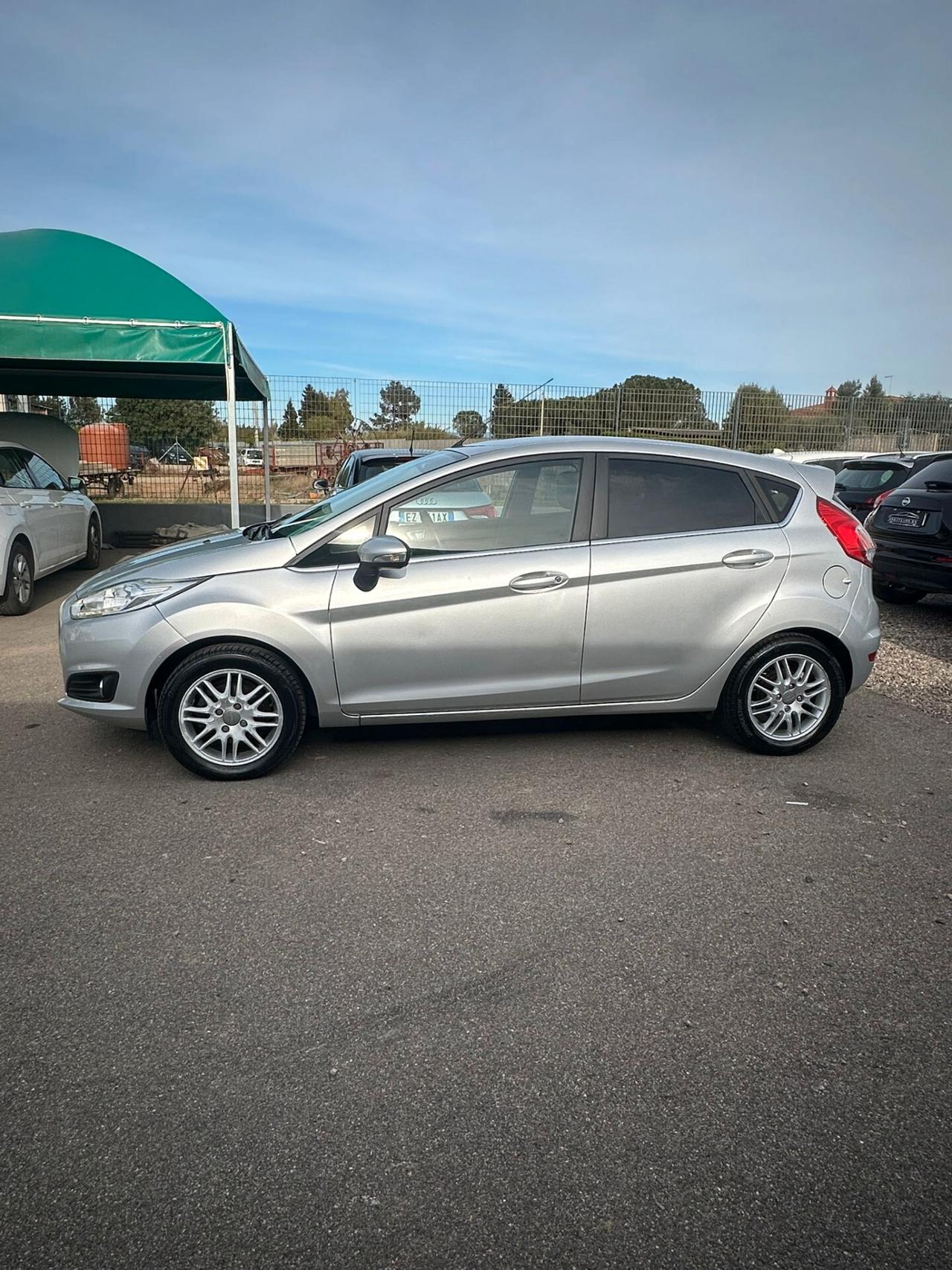 Ford Fiesta 1.0 80CV 5 porte Titanium