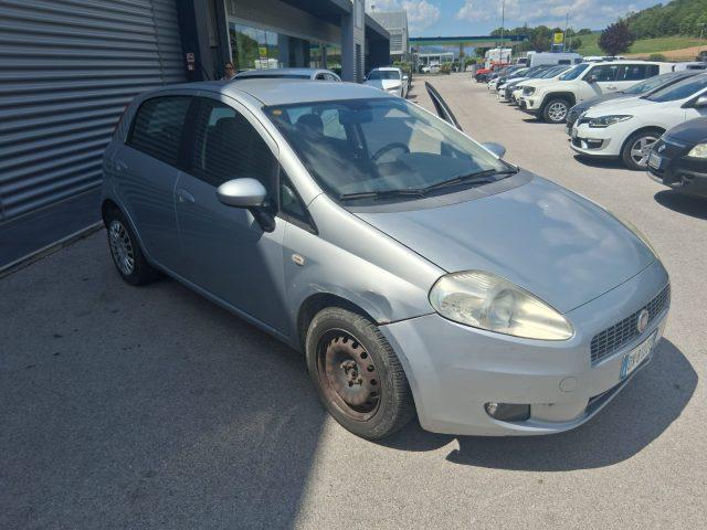 FIAT Grande Punto 1.2 5 porte Dynamic OK NEOPATENTATO