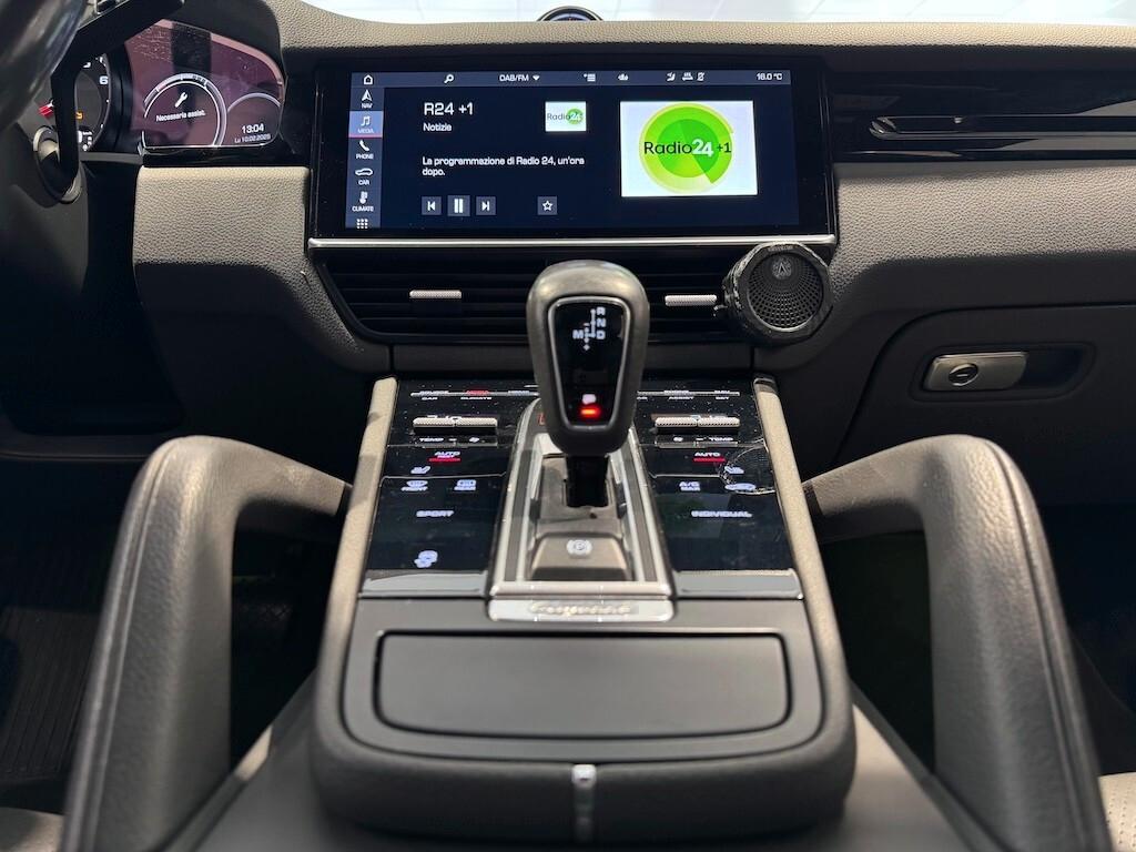 Porsche Cayenne 3.0 V6