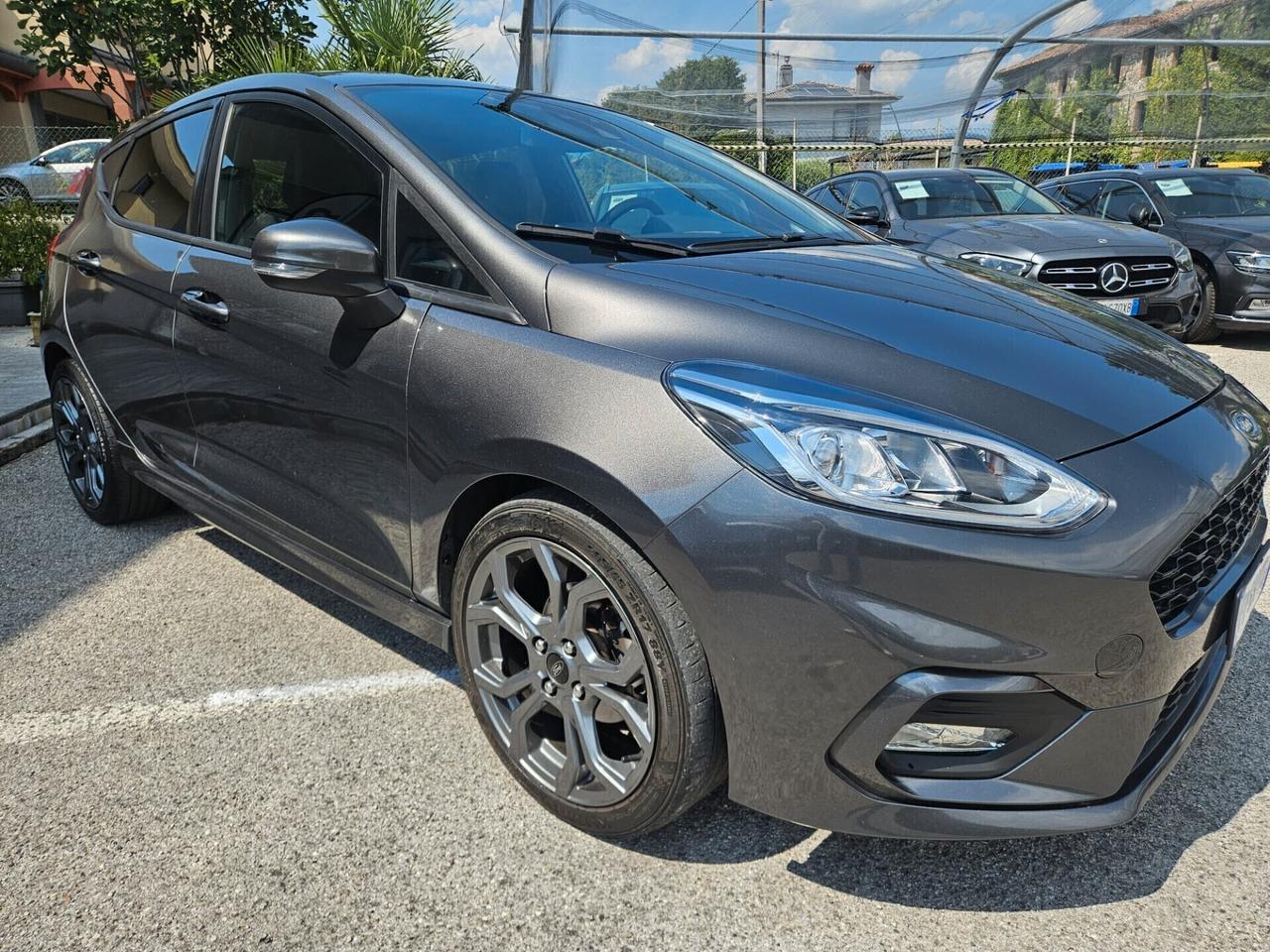 Ford Fiesta 1.5 TDCi 5 porte ST-Line