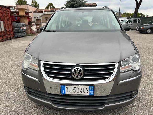 VOLKSWAGEN Touran 1.9 TDI 105CV Highline senza nessun lavoro da fare