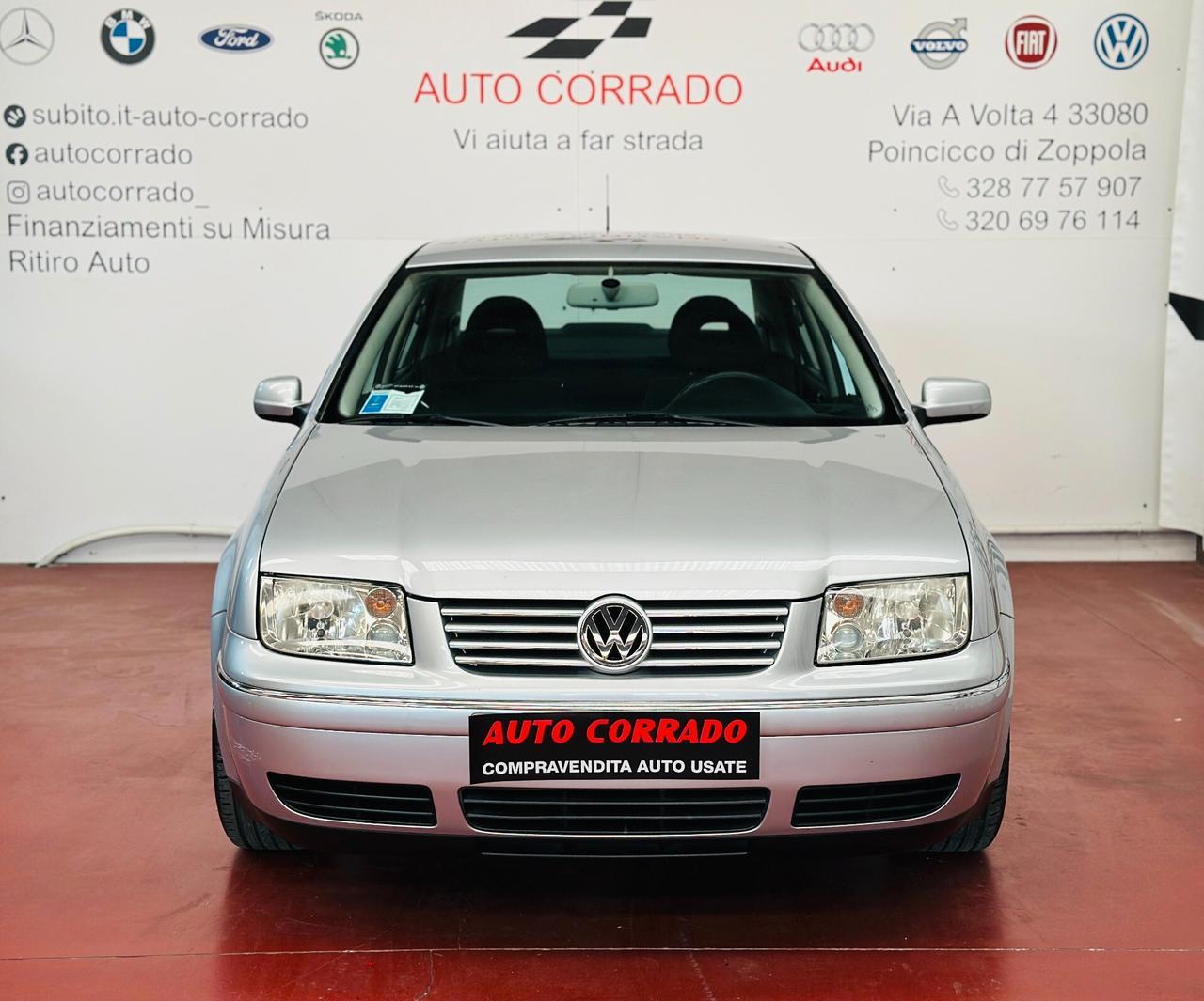 Volkswagen Bora 1.6 105CV 16V cat Highline