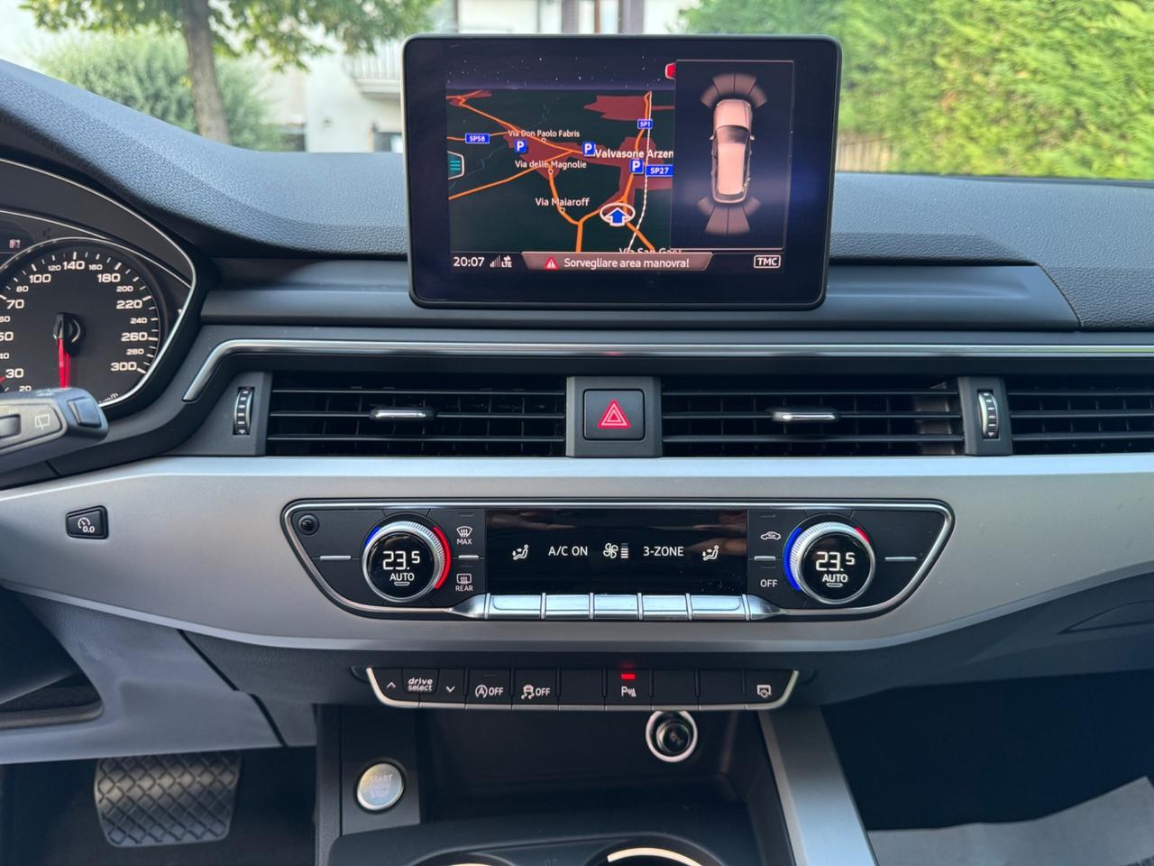 Audi A4 Avant 30 TDI S tronic Design