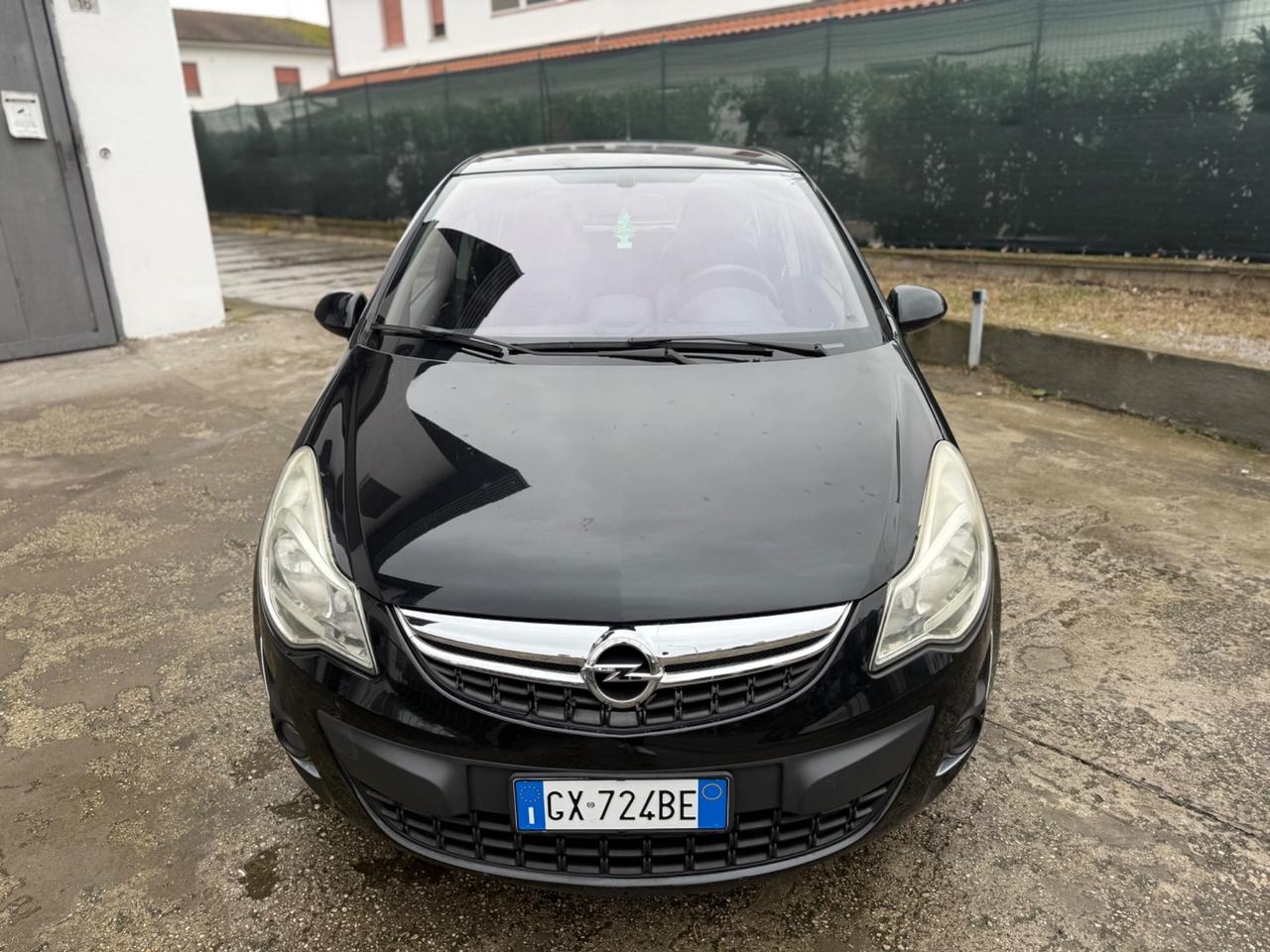 Opel Corsa 1.2 BENZINA 5P. 2013 POCHI KM NEOPATENTATI