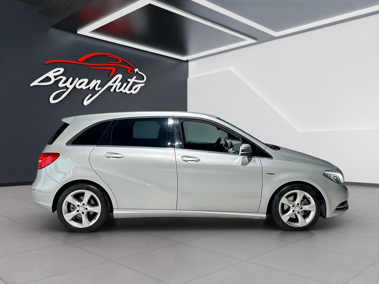 Mercedes-benz B 180 CDI BlueEFFICIENCY Premium