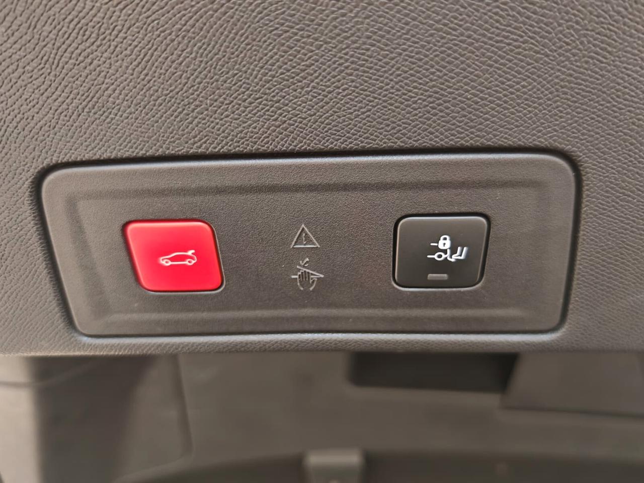 Peugeot 508 BlueHDi 180 Stop&Start EAT8 First Edition