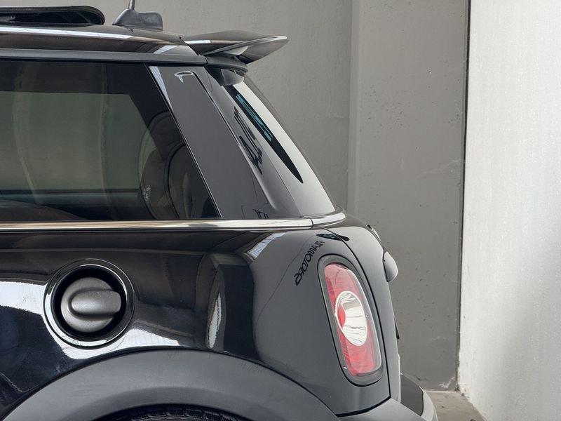 MINI Mini Cooper S 1.6 JCW John Cooper Works FL LCI