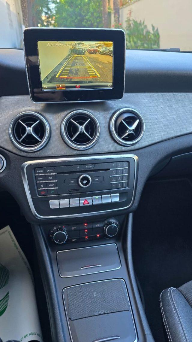 MERCEDES-BENZ CLA 200 d Automatic Business