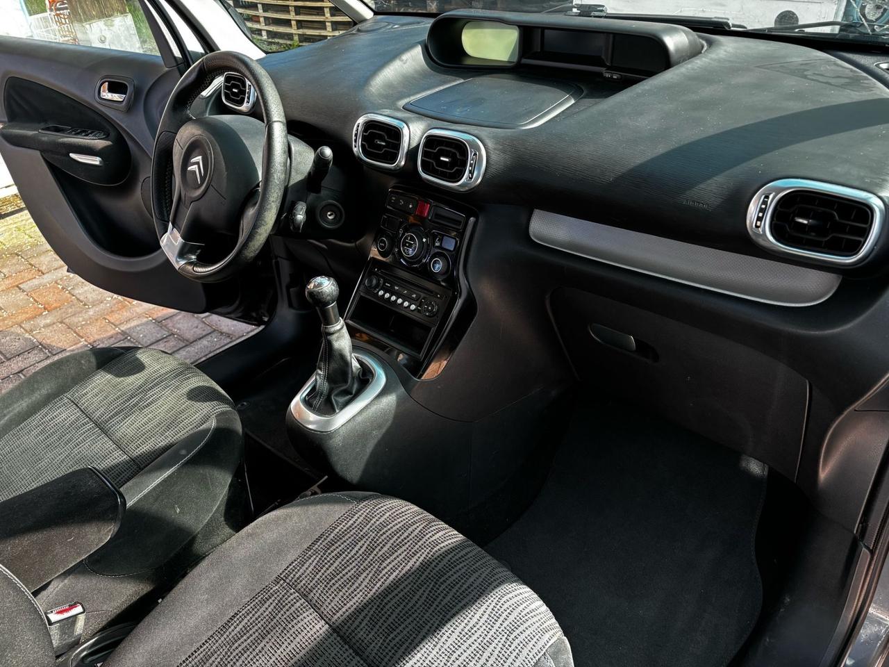 Citroen C3 Picasso 1.6 HDi 90 Attraction IDONEA PER NEO PATENTATI SOLO 143000KM UNI PROP PERMUTABILE