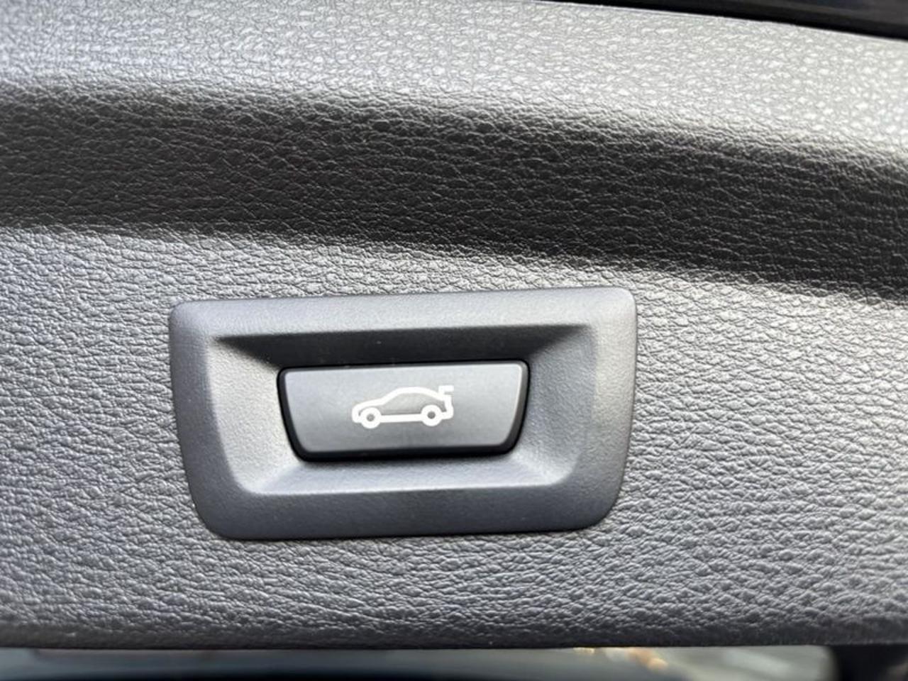 BMW X2 xDrive20d Msport FULL LED-CAM-NAVI-19"