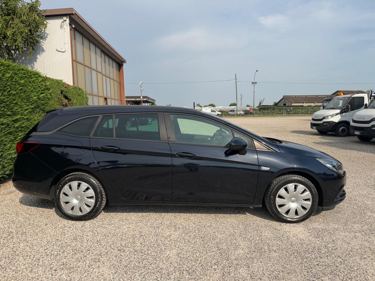 Opel Astra 1.6 CDTi 110CV Start&Stop Sports Tourer Innovation