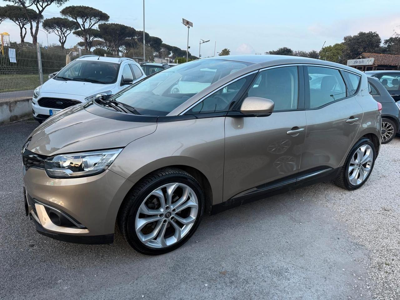 Renault Scenic Scénic dCi 8V 110 CV Energy Intens