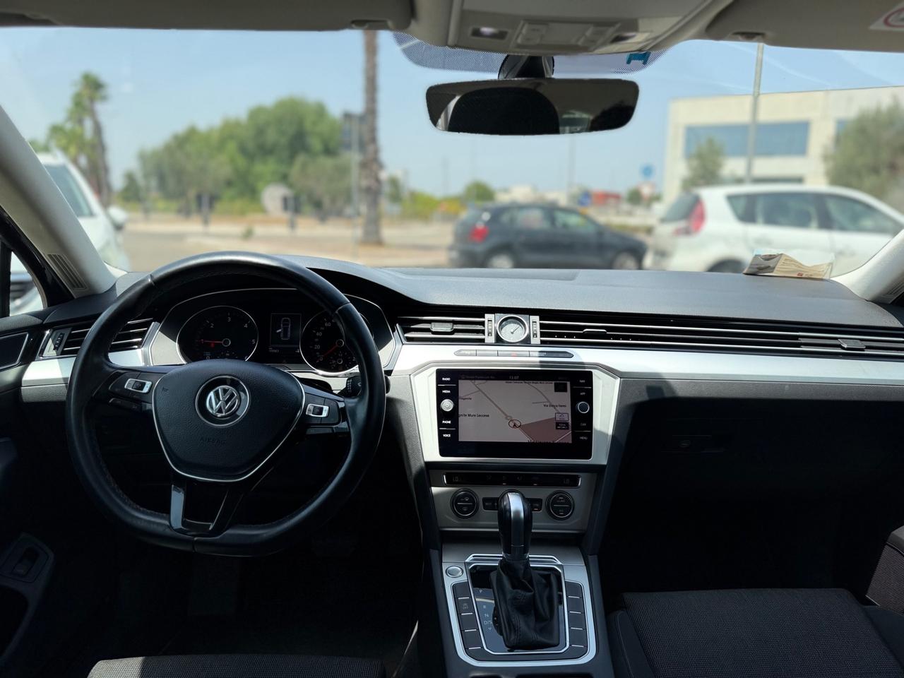Volkswagen Passat Variant 1.6 TDI SCR DSG Business BMT