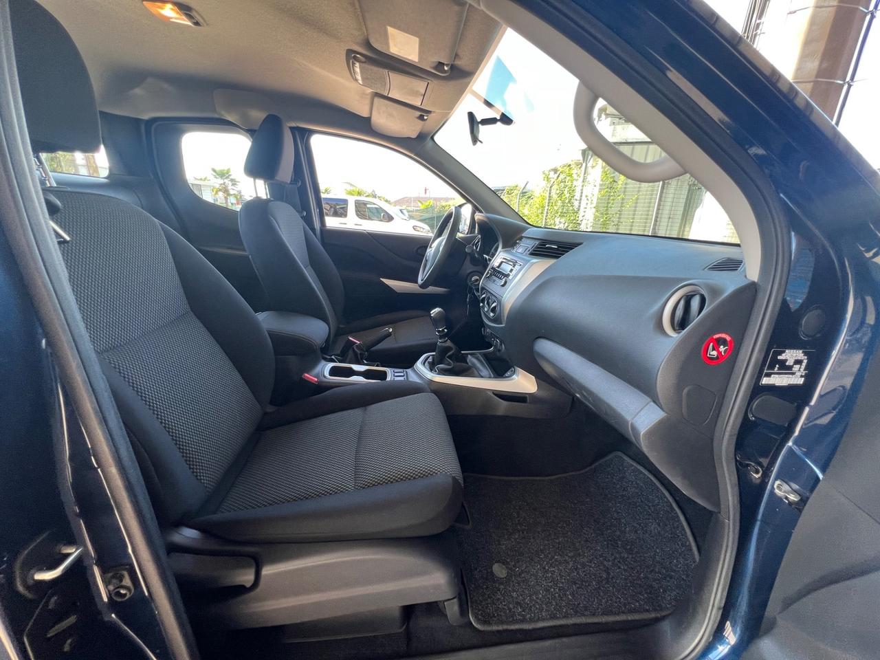 Nissan Navara 2.3 dCi 4WD King Cab Visia