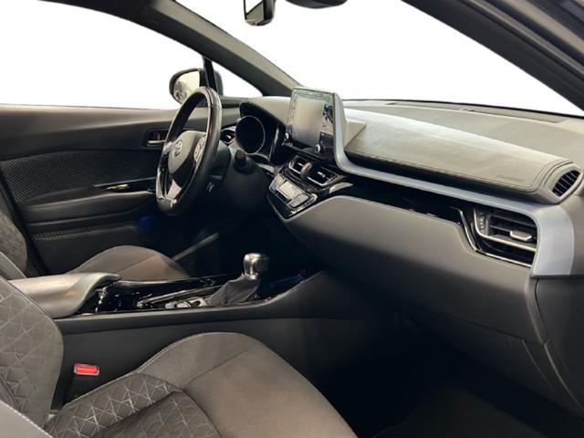 TOYOTA C-HR 2.0 Hybrid E-CVT Trend