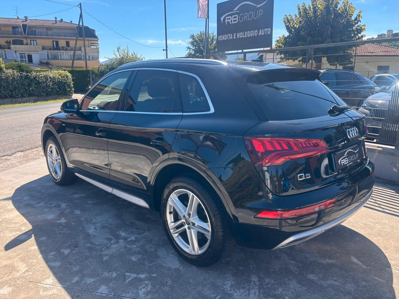 Audi Q5 2.0 TDI quattro S tronic line plus