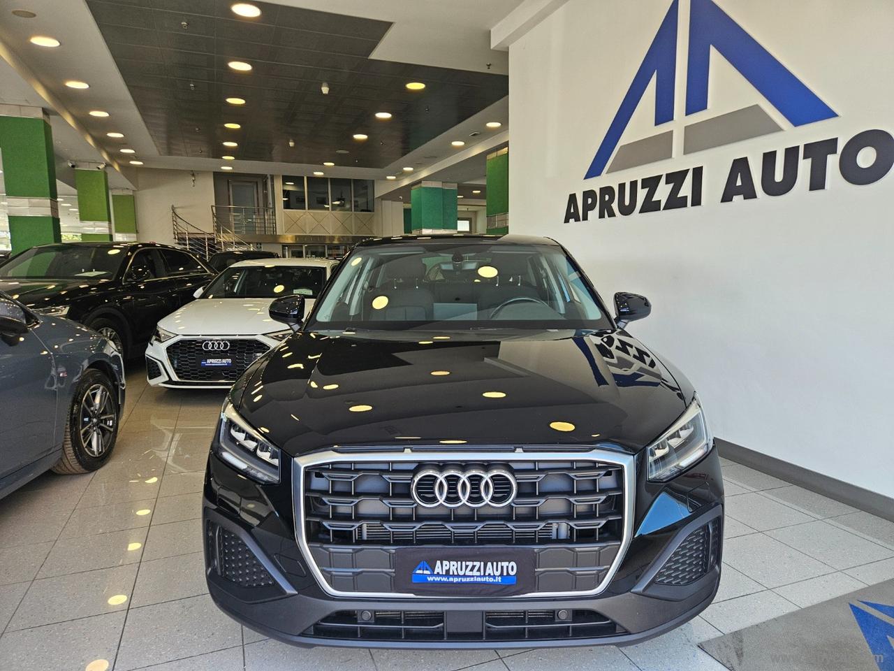 AUDI Q2 30 TDI S tronic Business