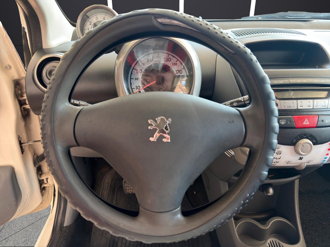 Peugeot 107 1.4 HDi 5p. Plaisir