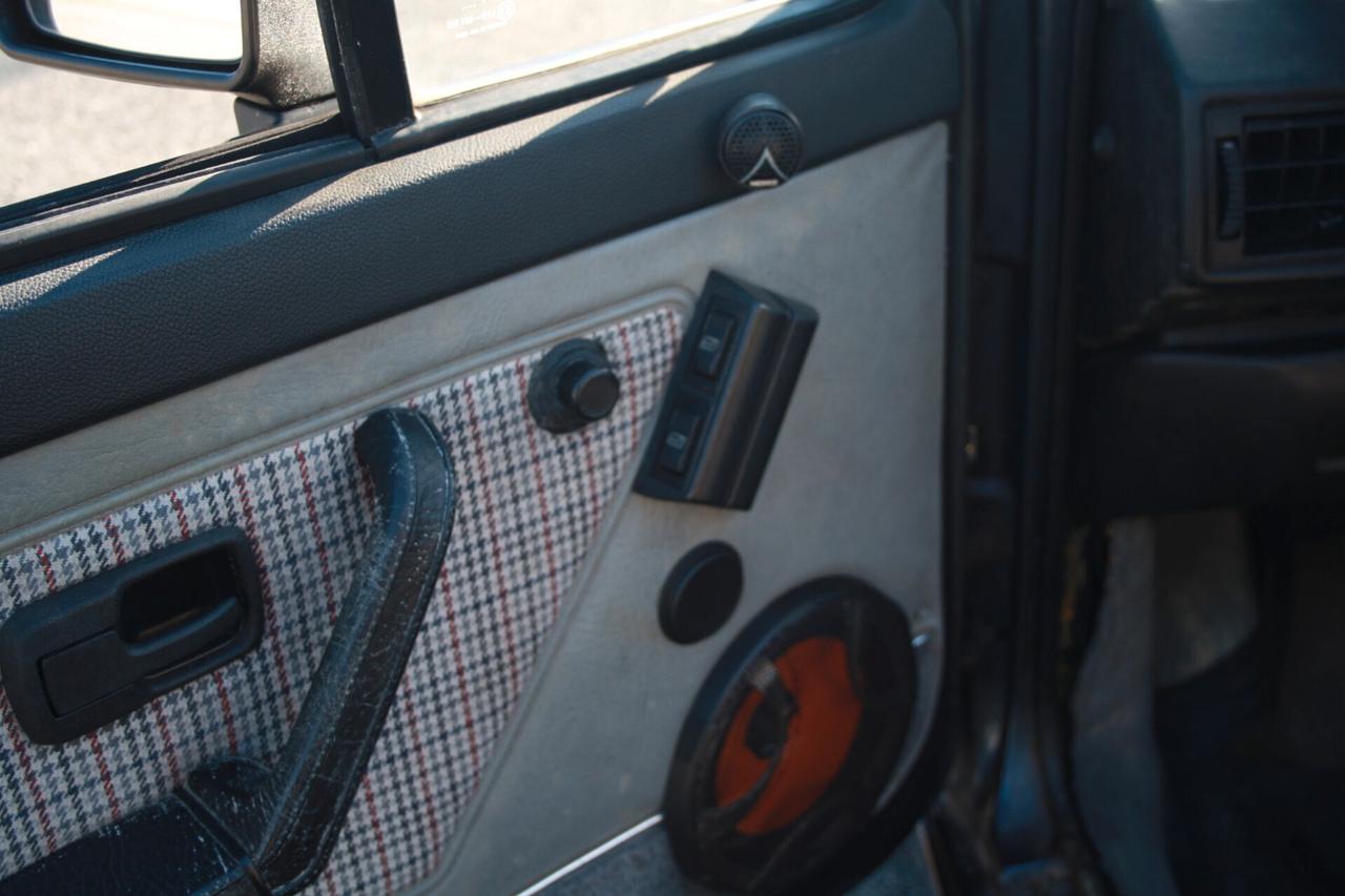 Volkswagen Golf II Serie Karmann