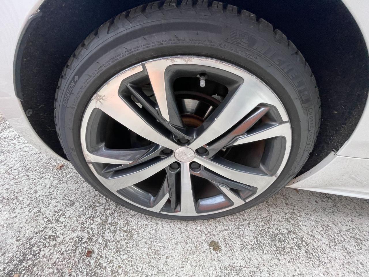 PEUGEOT RCZ 2.0 HDi cinghia e pneumatici nuovi