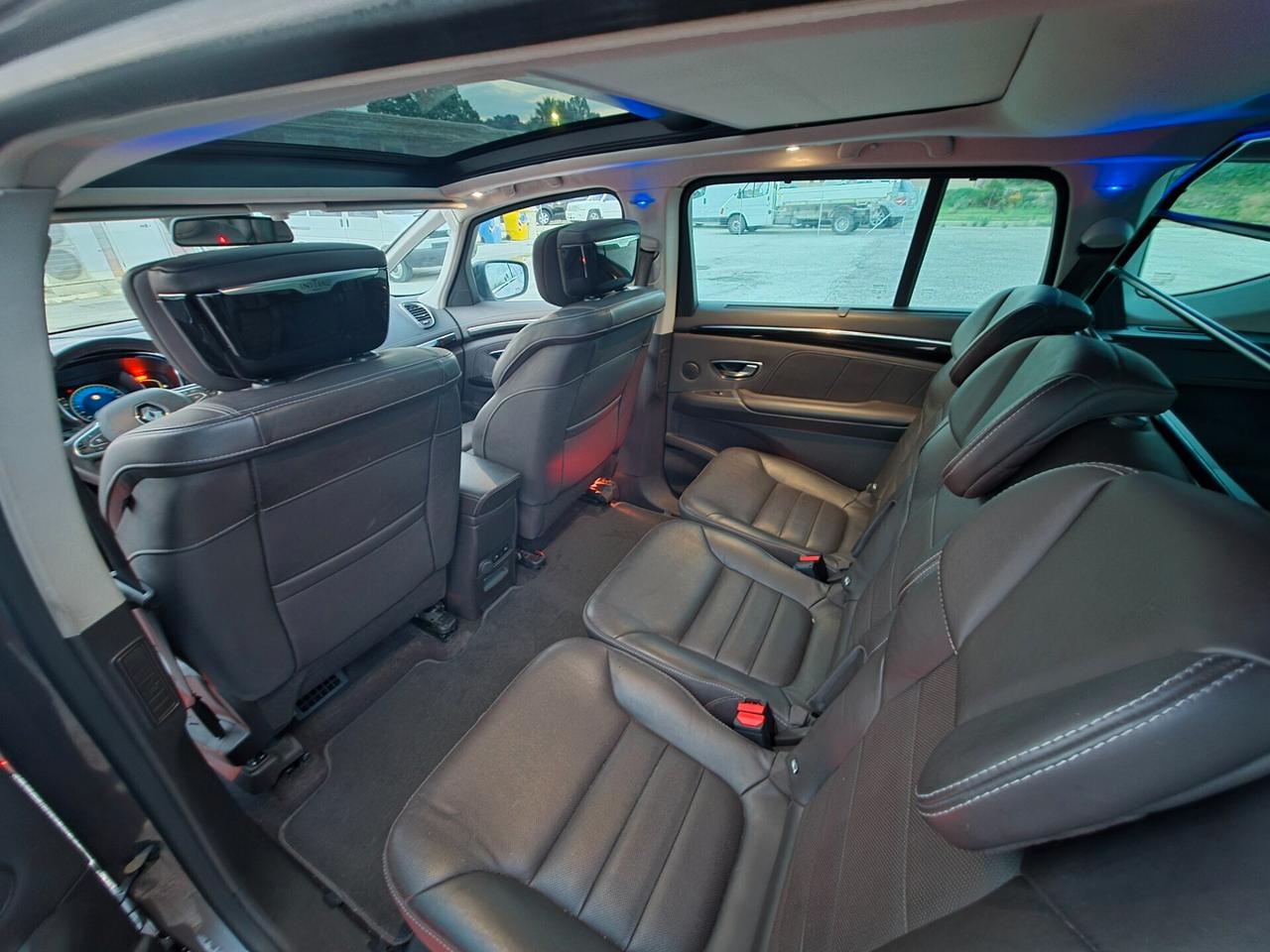 Renault Espace dCi 160CV EDC Energy Initiale Paris 4Control