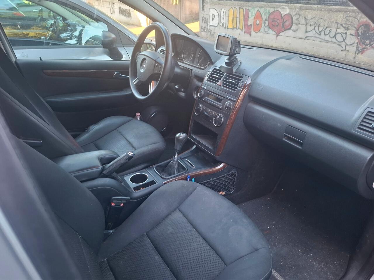 Mercedes-benz A 150 benzina