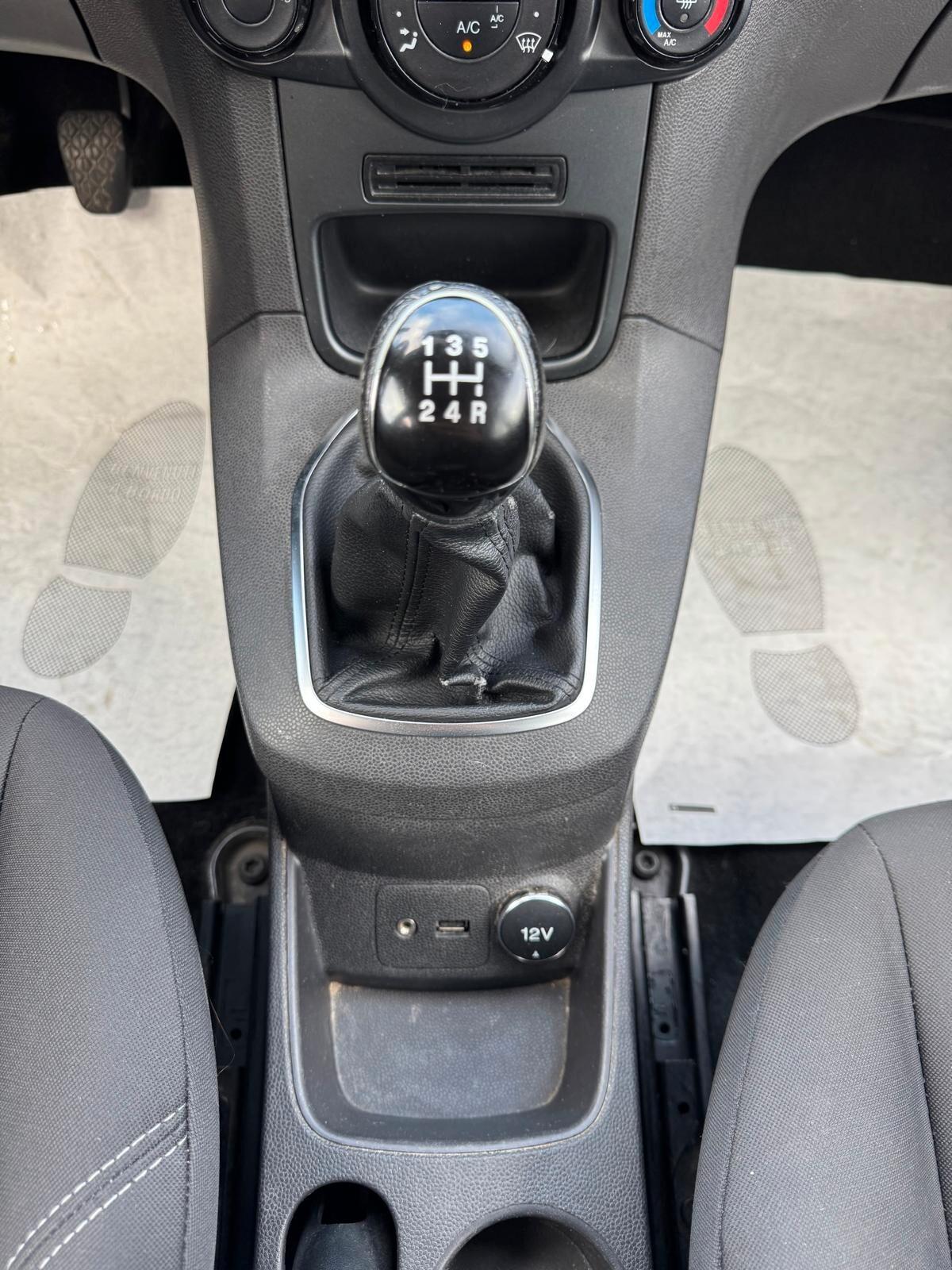 Ford Fiesta 1.5 TDCI 75CV 5P 2015