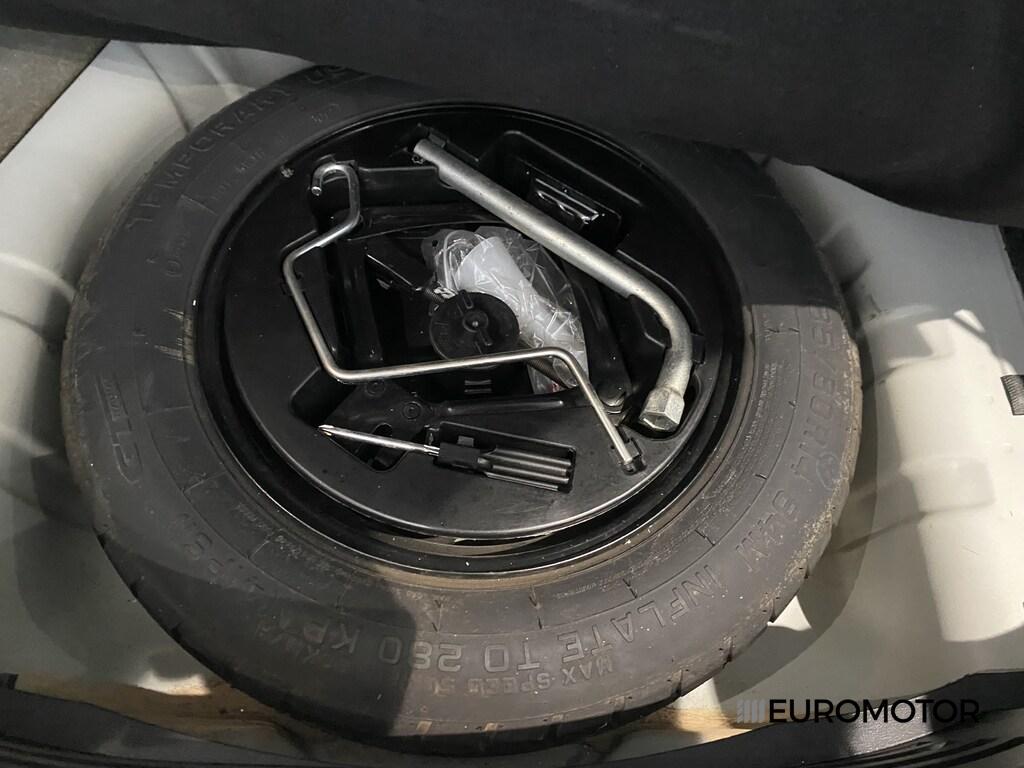 Lancia Ypsilon 5 Porte 1.2 Silver