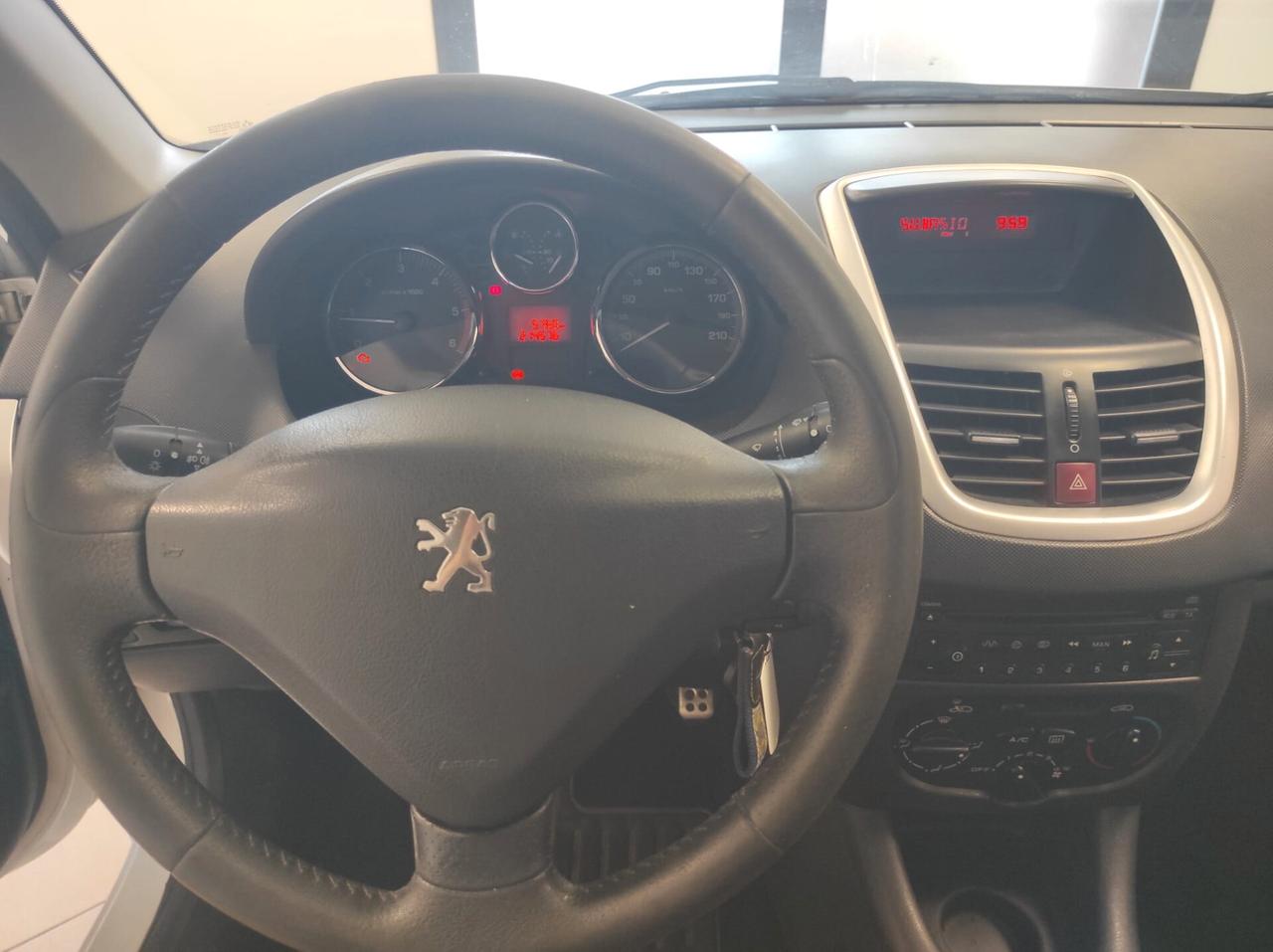 Peugeot 206 Plus 1.4 HDi 70CV 5p. Trendy