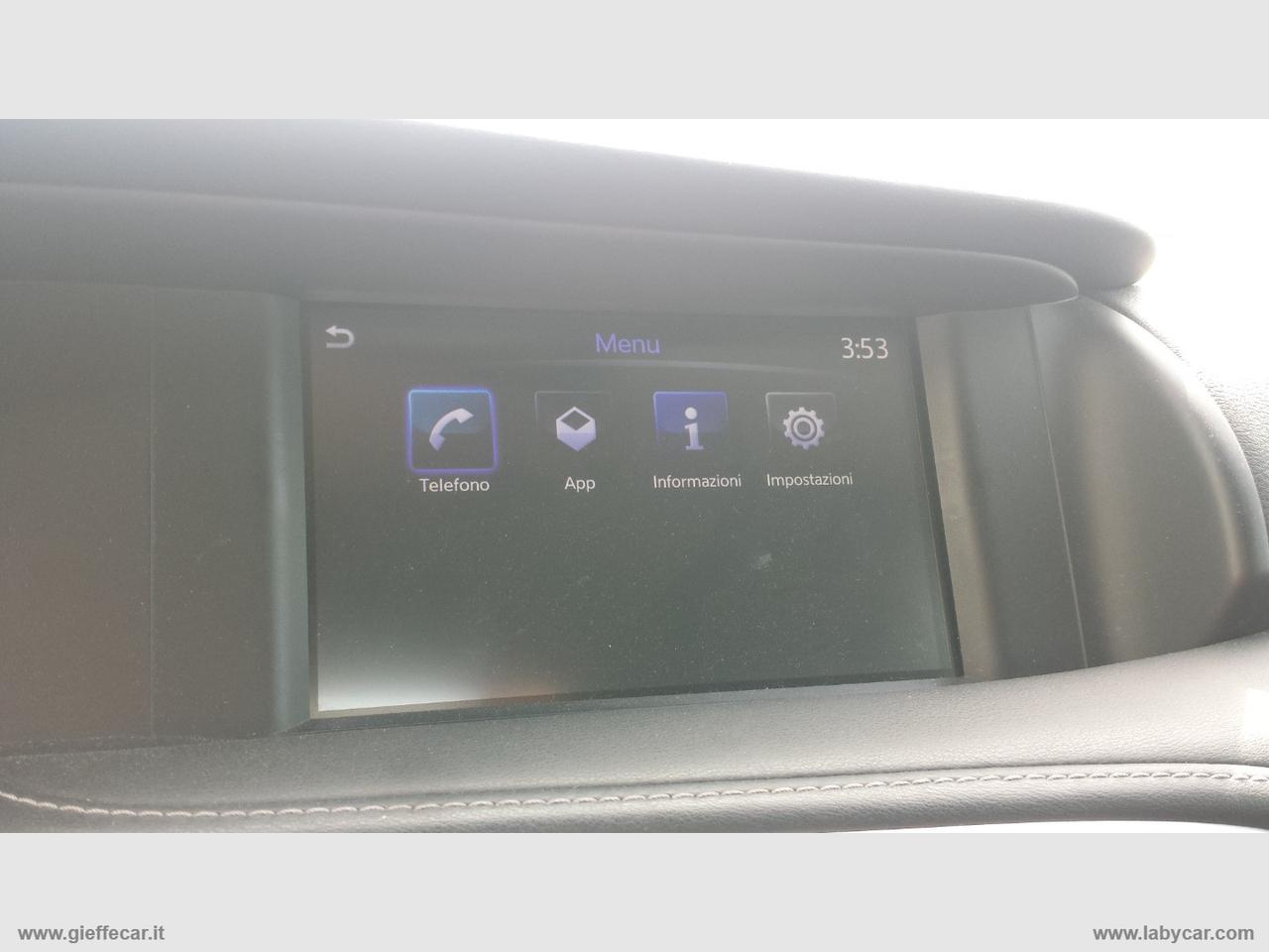 INFINITI Q30 1.5d Premium Tech