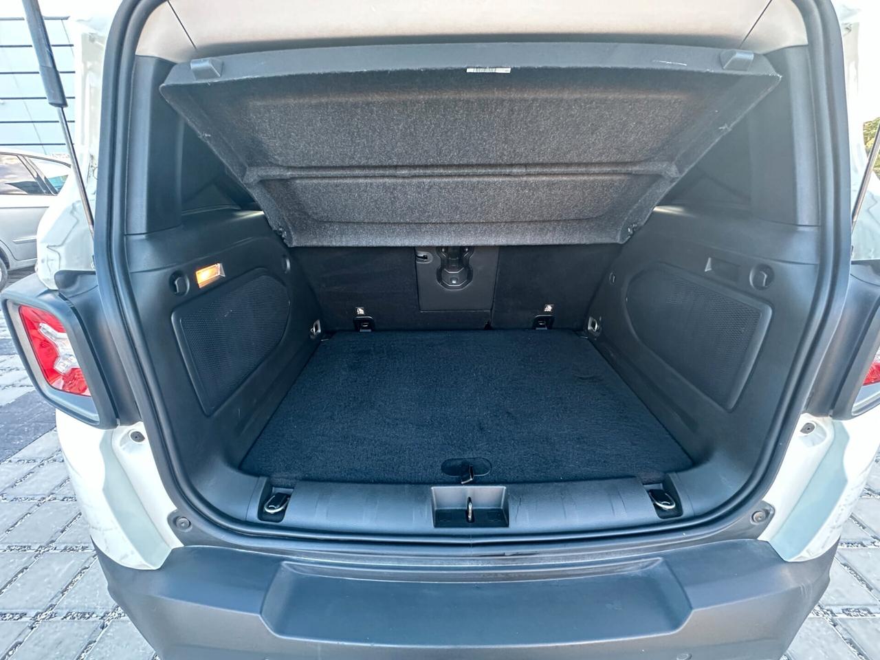 Jeep Renegade 1.6 Mjt DDCT 120 CV Longitude cambio automatico