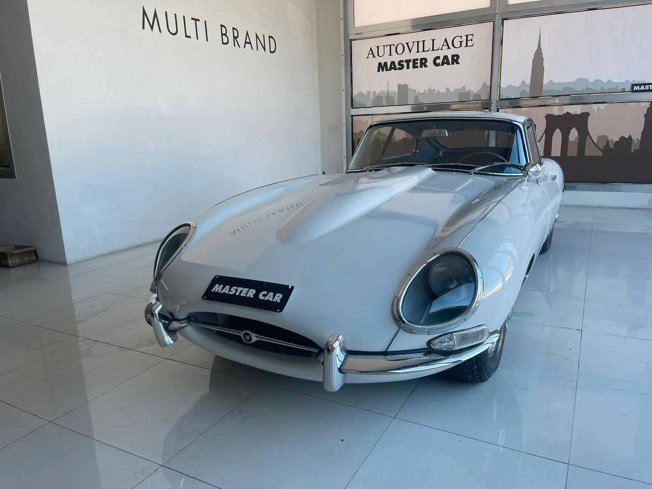 Jaguar E-Type cc3800 da 265 Cv
