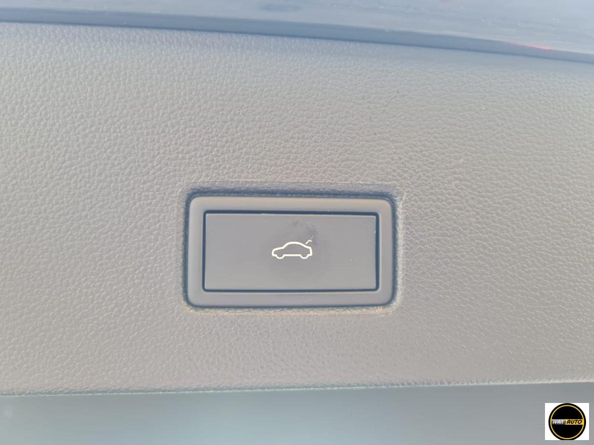 VOLKSWAGEN T-Roc 2.0 TDI SCR Sport