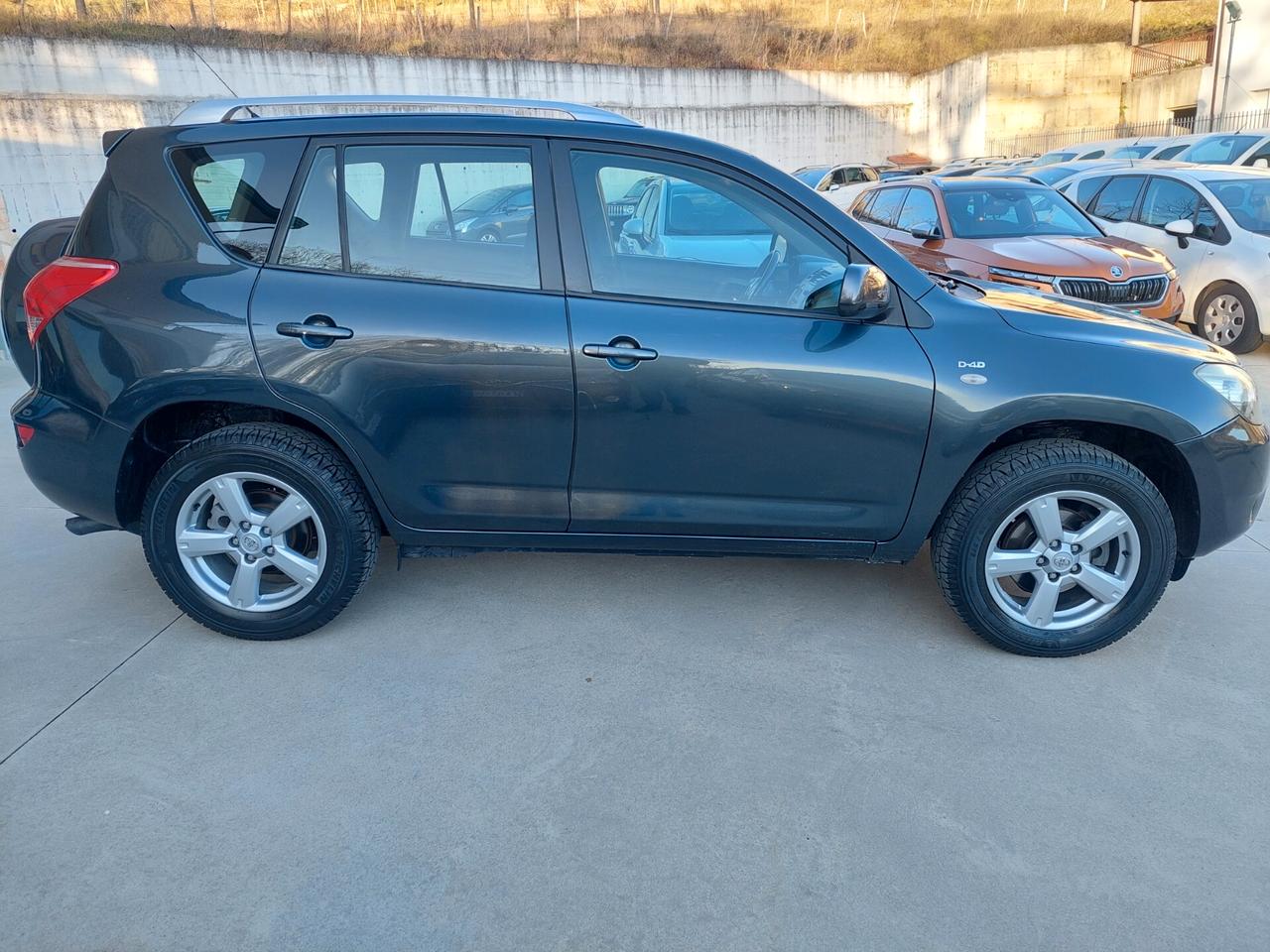 Toyota RAV 4 RAV4 2.2 D-4D 136 CV Sol