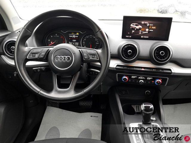 AUDI Q2 35 TDI S tronic Business