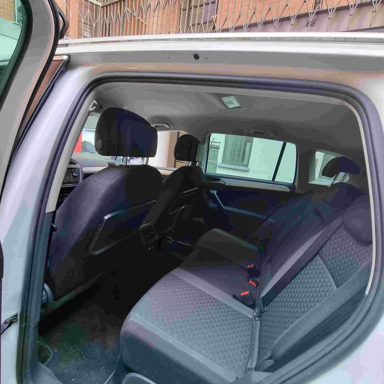 Volkswagen Tiguan 2.0 TDI SCR DSG 4MOTION Business BMT