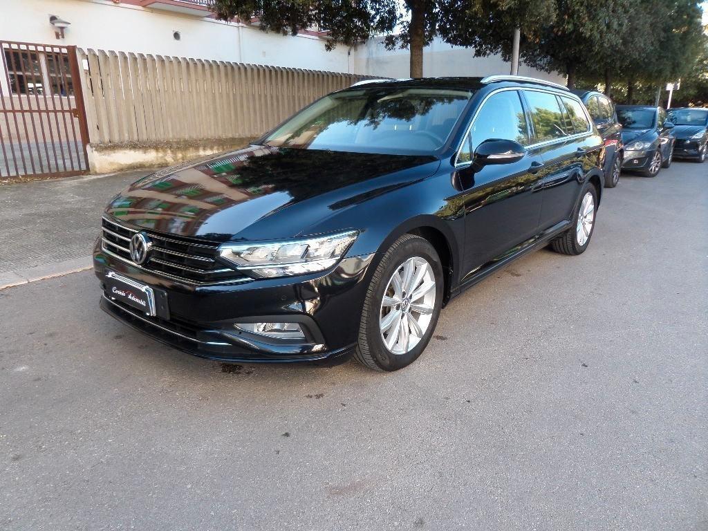 VOLKSWAGEN PASSAT SW 1.6 TDI BUSINESS DSG 7M - Navi-Full Led-2 Park-Cerchi 17