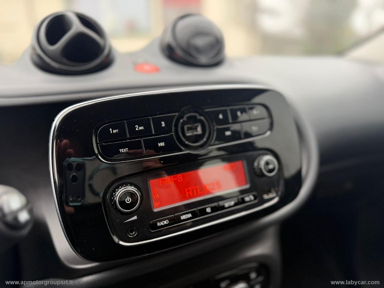 SMART forfour 70 1.0 twinamic Passion