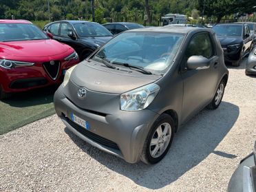 Toyota iQ 1.0 Multidrive versione lancio