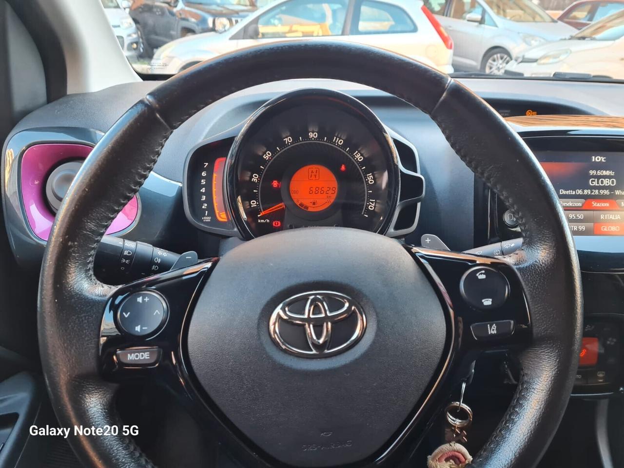 Toyota Aygo Connect 1.0 VVT-i 72 CV 5 porte x-cool CAMBIO AUTOMATICO