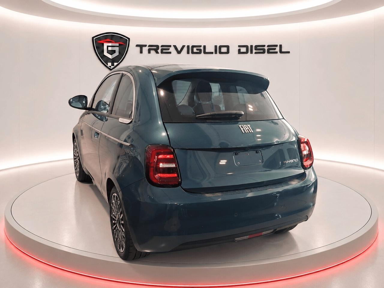 Fiat 500 Berlina Hybrid La Prima KM ZERO
