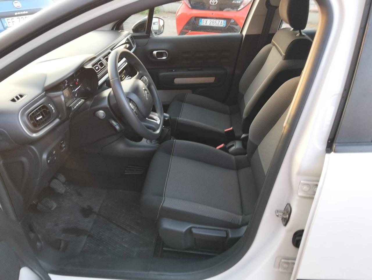 Citroen C3 PureTech 83 S&S Shine