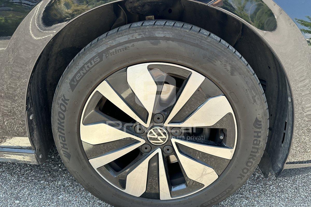 VOLKSWAGEN Golf 2.0 TDI 150 CV DSG SCR Style