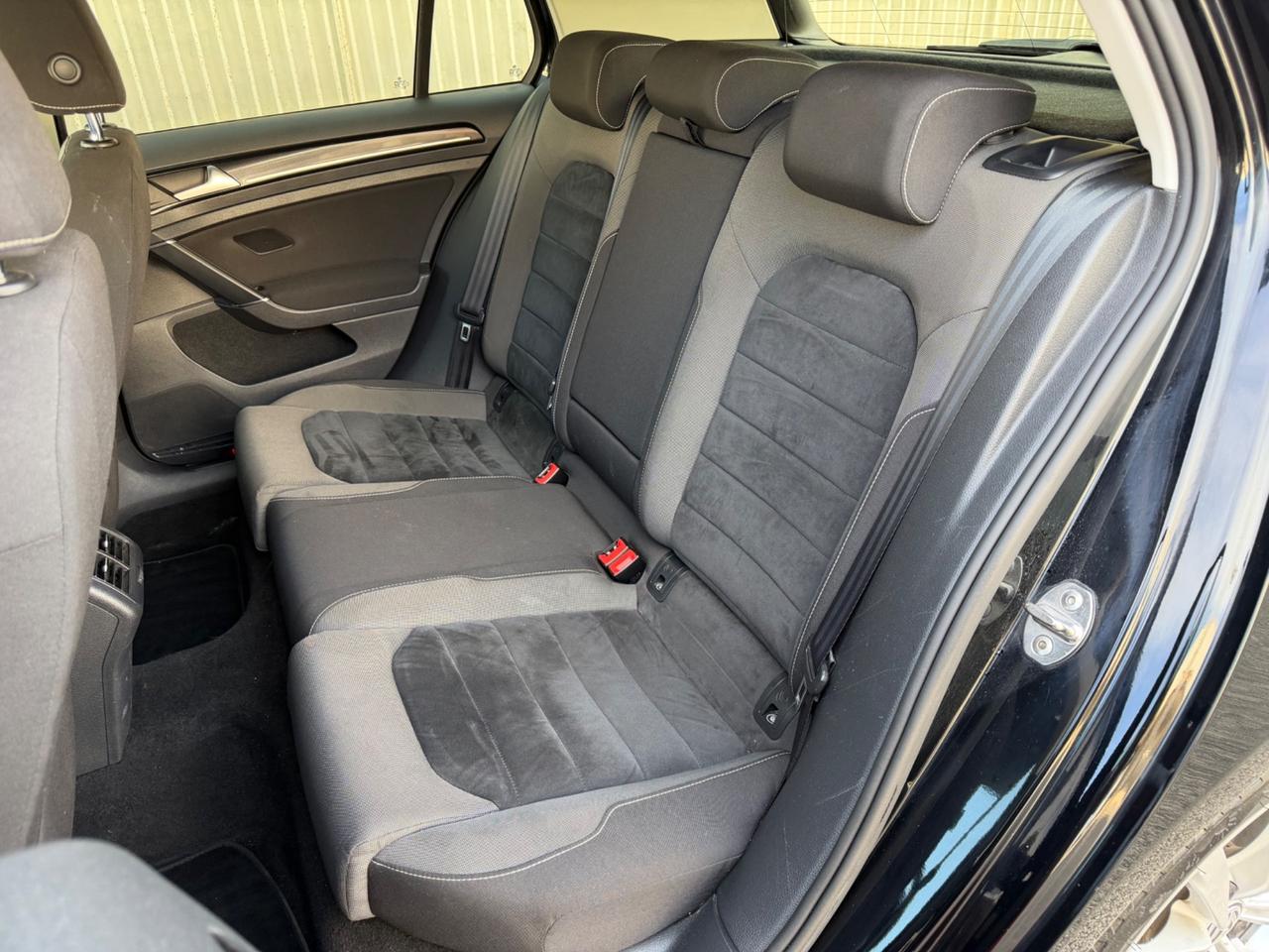 Volkswagen Golf 1.6 TDI 110 CV 5p. Highline BlueMotion Technology