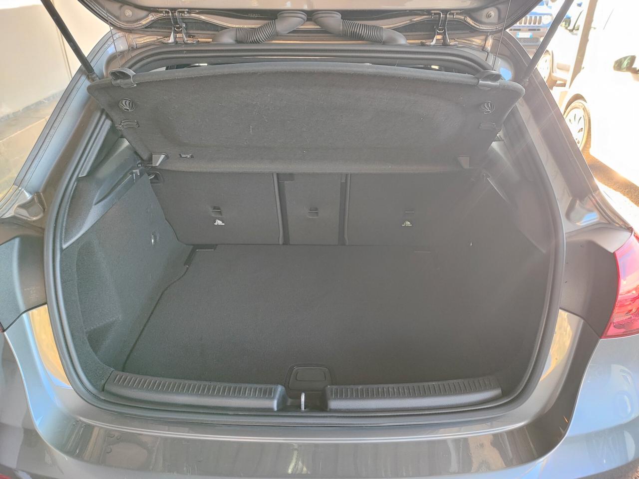 Mercedes-benz A 200 d Automatic AMG Line Premium Plus