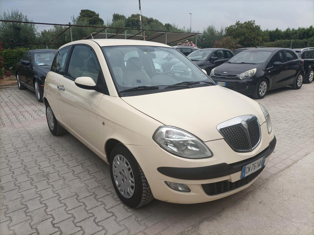 Lancia Ypsilon 1.3 Multijet *ok neopatentati*